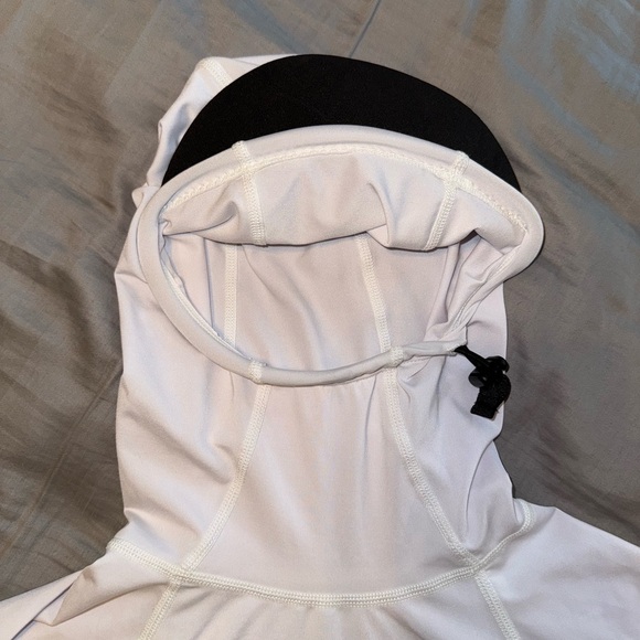 Patagonia Lightweight Hooded Surf/Kayak Shirt - White - Large - Picture 6 of 7